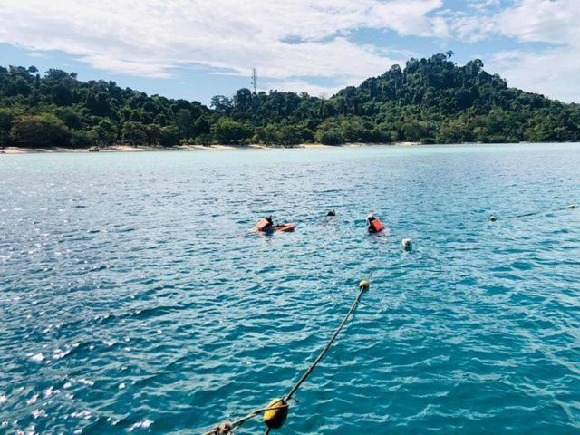 เกาะลิบงซันไรส์ โฮมสเตย์ Koh Libong Sunrise Homestay Kültér fotó